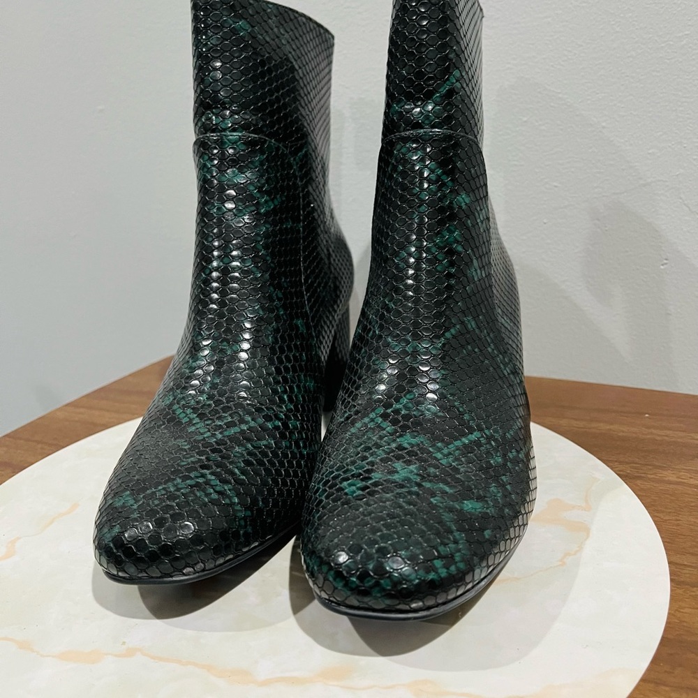 UO faux snakeskin ankle boots - Picture 2 of 4
